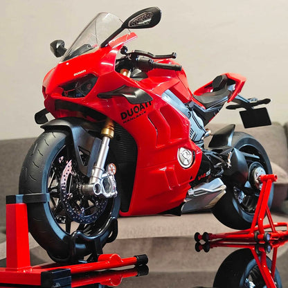 1:6 Ducati V4 SP2